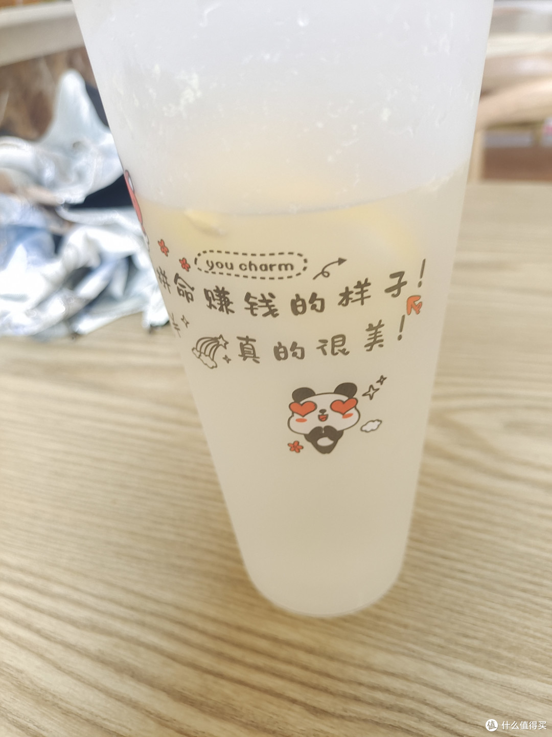 谁不想在炎炎夏日喝到如此透心凉的柠檬小饮料呢~