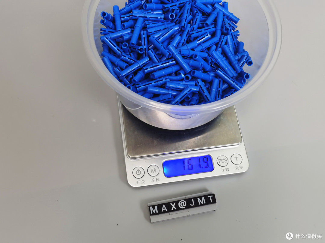 消防云梯车紧急展开!原来是