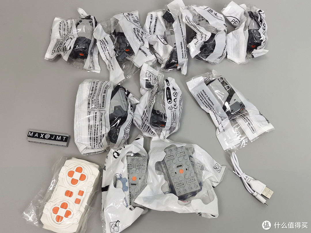 消防云梯车紧急展开!原来是