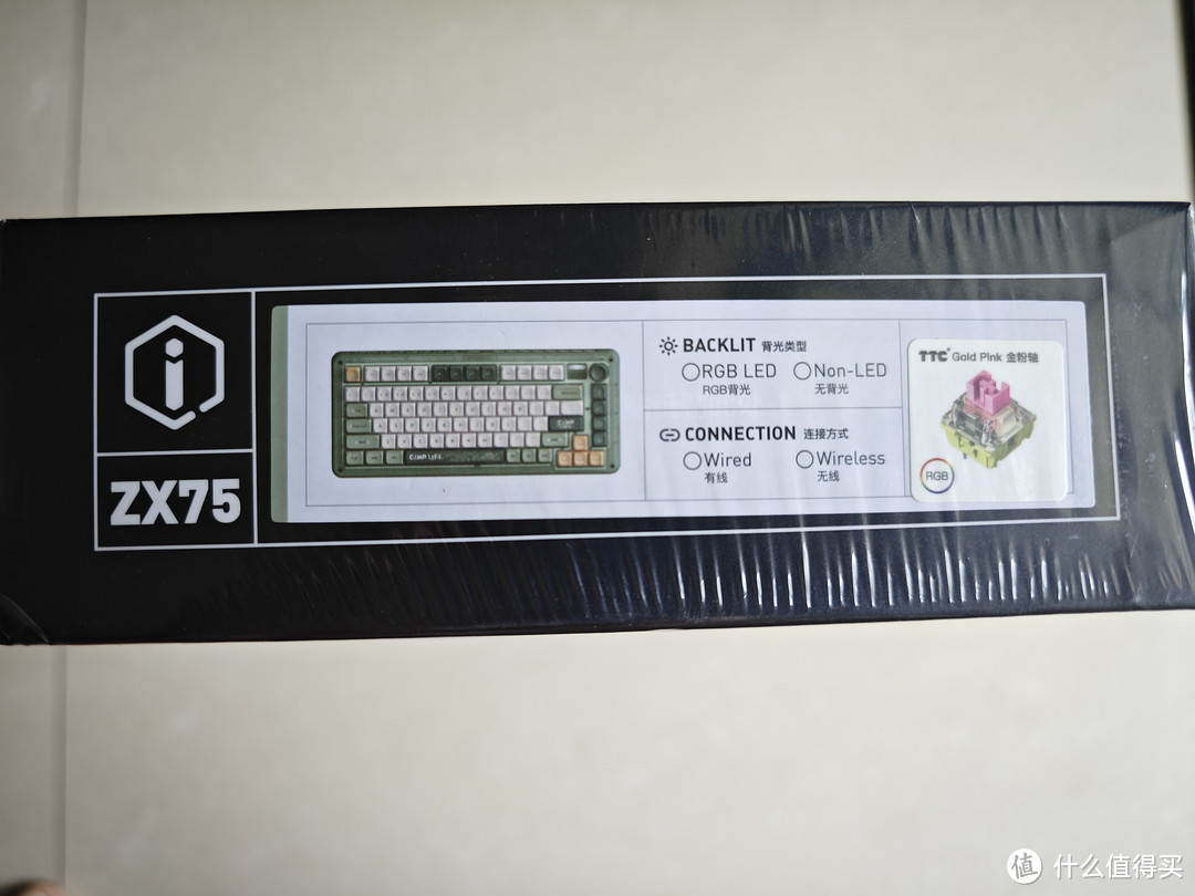 用IQUNIX ZX75来作为机械键盘启蒙，略显奢侈，用起来太爽啦，相见恨晚
