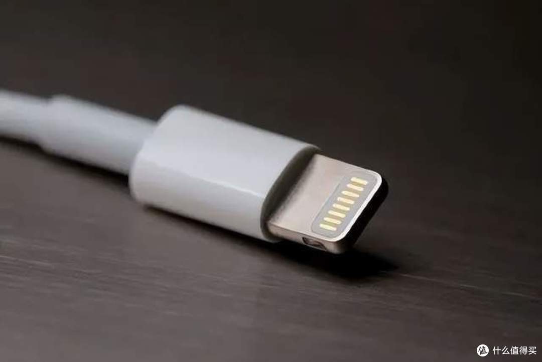 接口转换器还有市场吗？争议不断的接口之争！