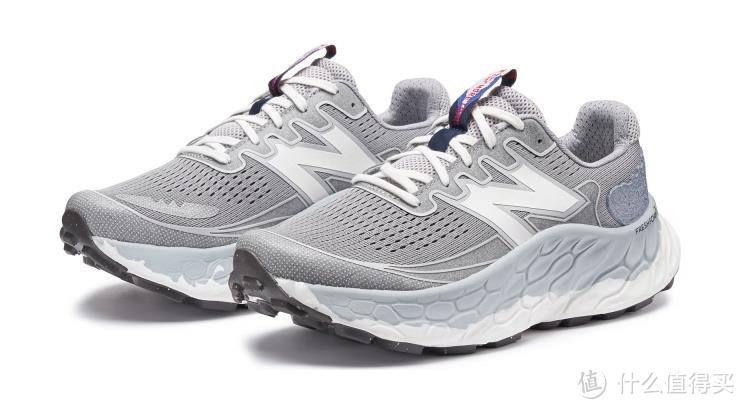 NEW BALANCE More Trail v3