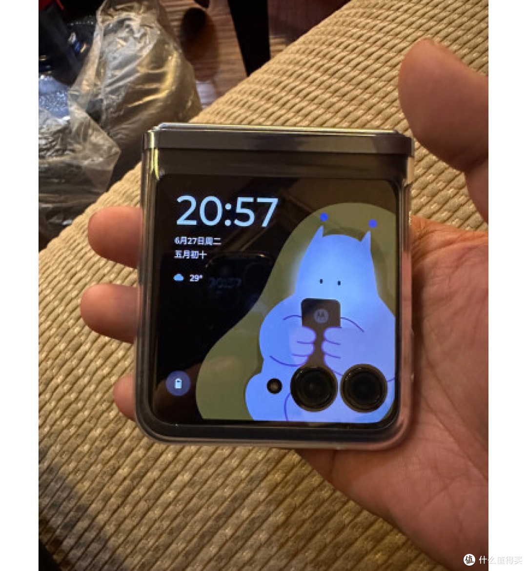 摩托罗拉moto razr 40 Ultra你能给它打几分?