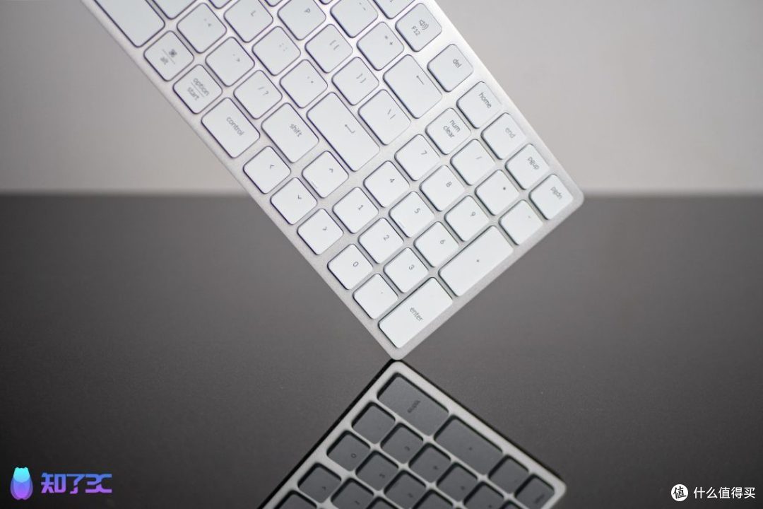 妙控键盘的完美平替？Keychron R1超薄机械键盘评测