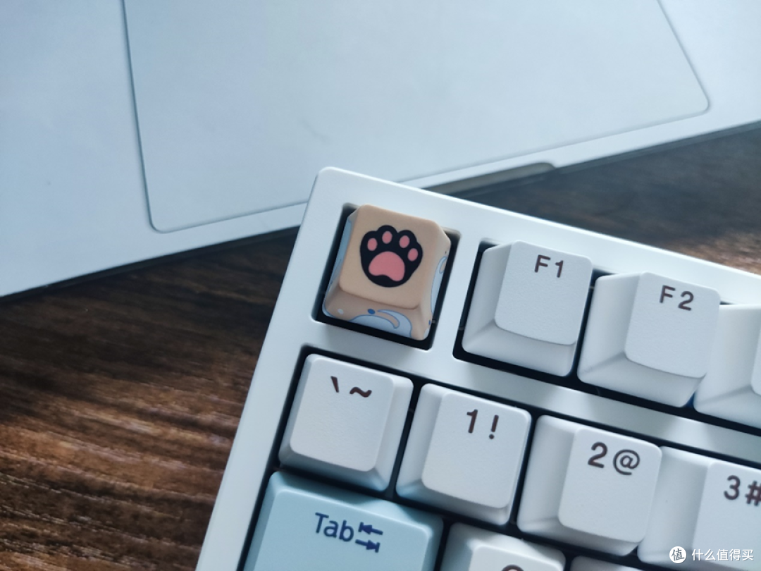 玄派 玄熊猫 PD98 三模机械键盘：国潮IP设计，颜值与手感并存