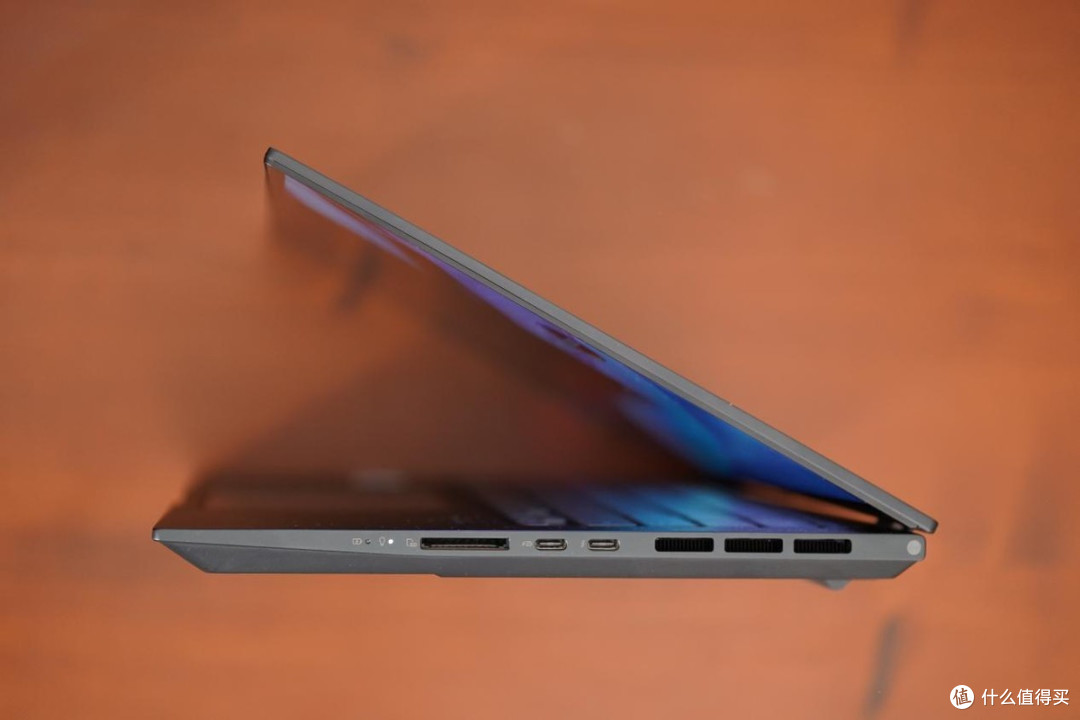 一块好屏+13代i9+RTX4070,灵耀Pro14 2023成创作本首选?