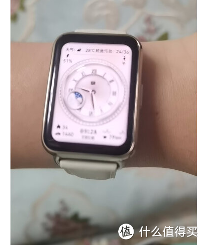 华为手表HUAWEI WATCH FIT 2有哪些看点和槽点