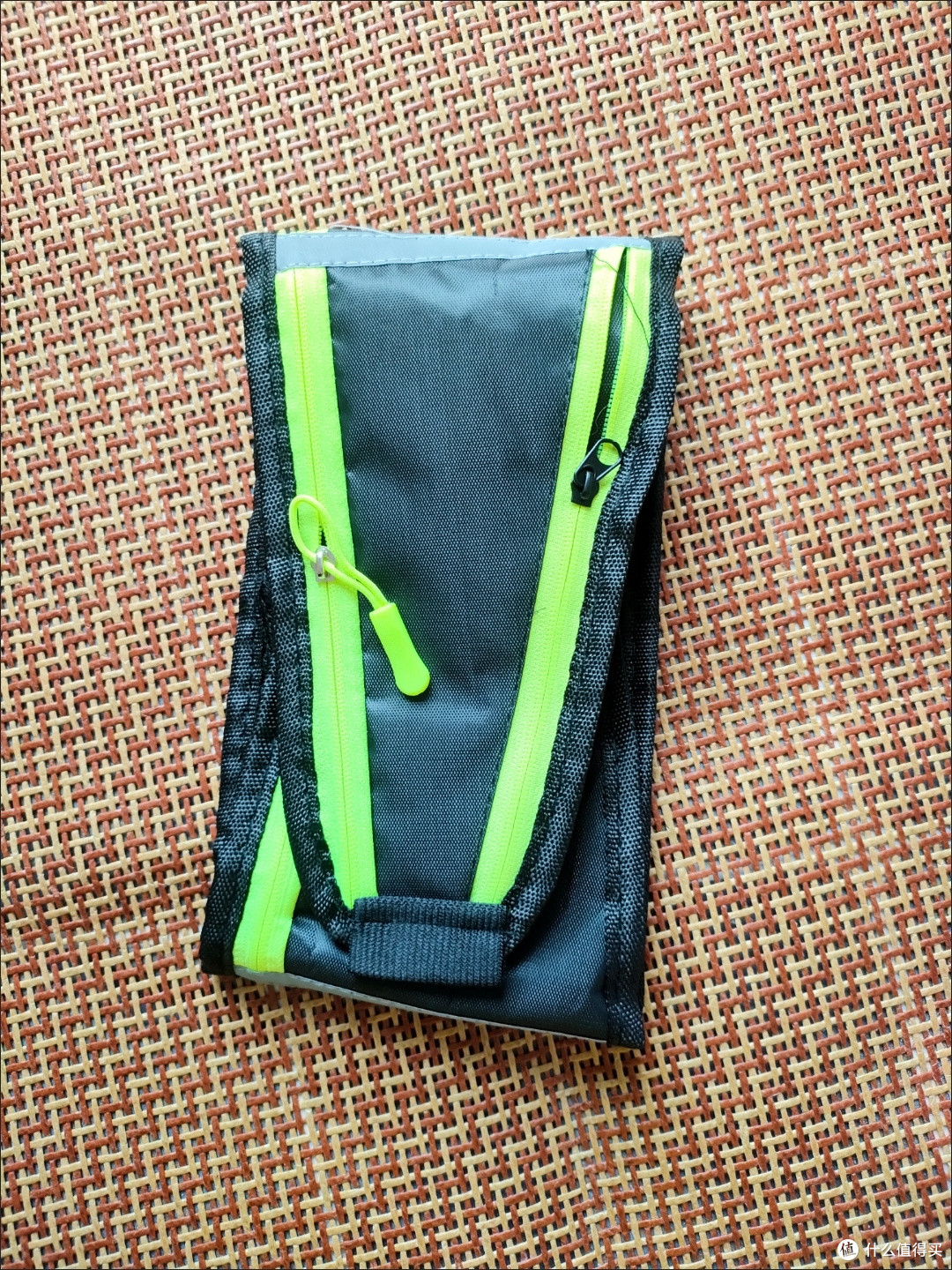 夏日运动穿搭，释放你的活力与魅力！