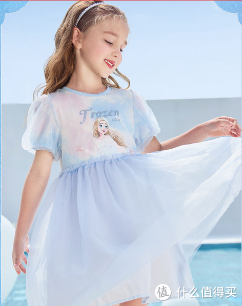 迪士尼（Disney）童装京东自营旗舰店来送漂亮的裙子了，夏日放价，低至五折，好价莫错过！