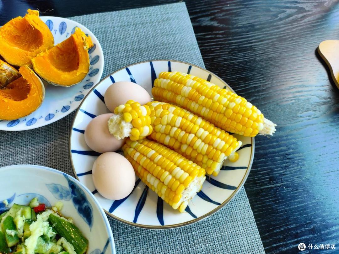 三伏天“懒妈妈”早餐,不是蒸就是煮,网友却说:这才是高级生活