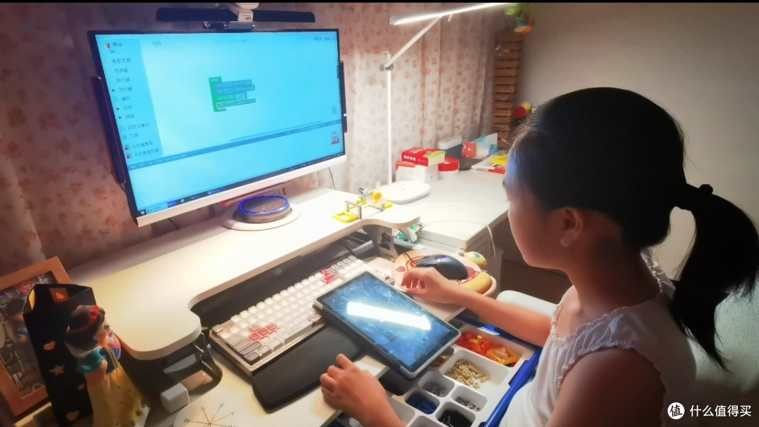 长毛象Al编程积木让假期变得有趣起来