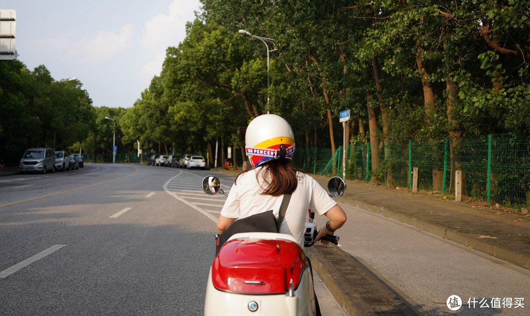 踏板车主的复古风选择，我买了两个TORC T50S头盔