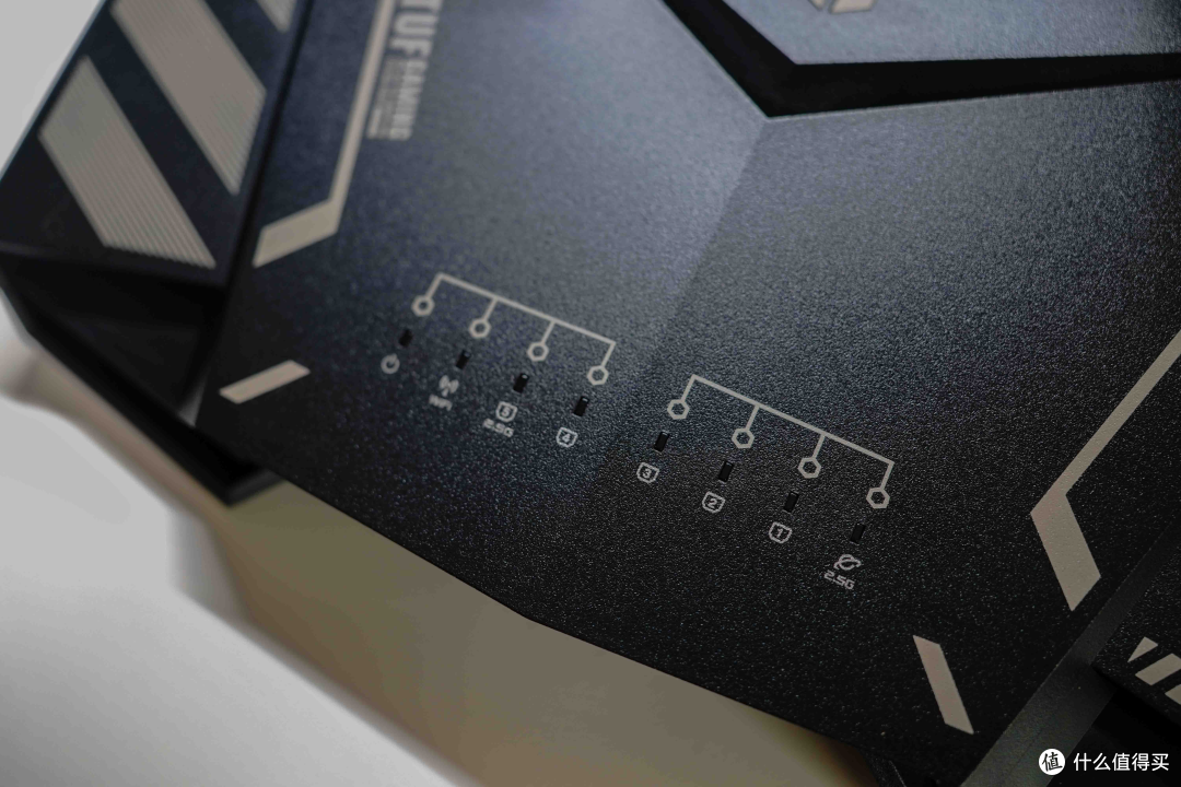 首发新品拆解评测丨更具性价比的华硕TUF Gaming小旋风Pro路由器