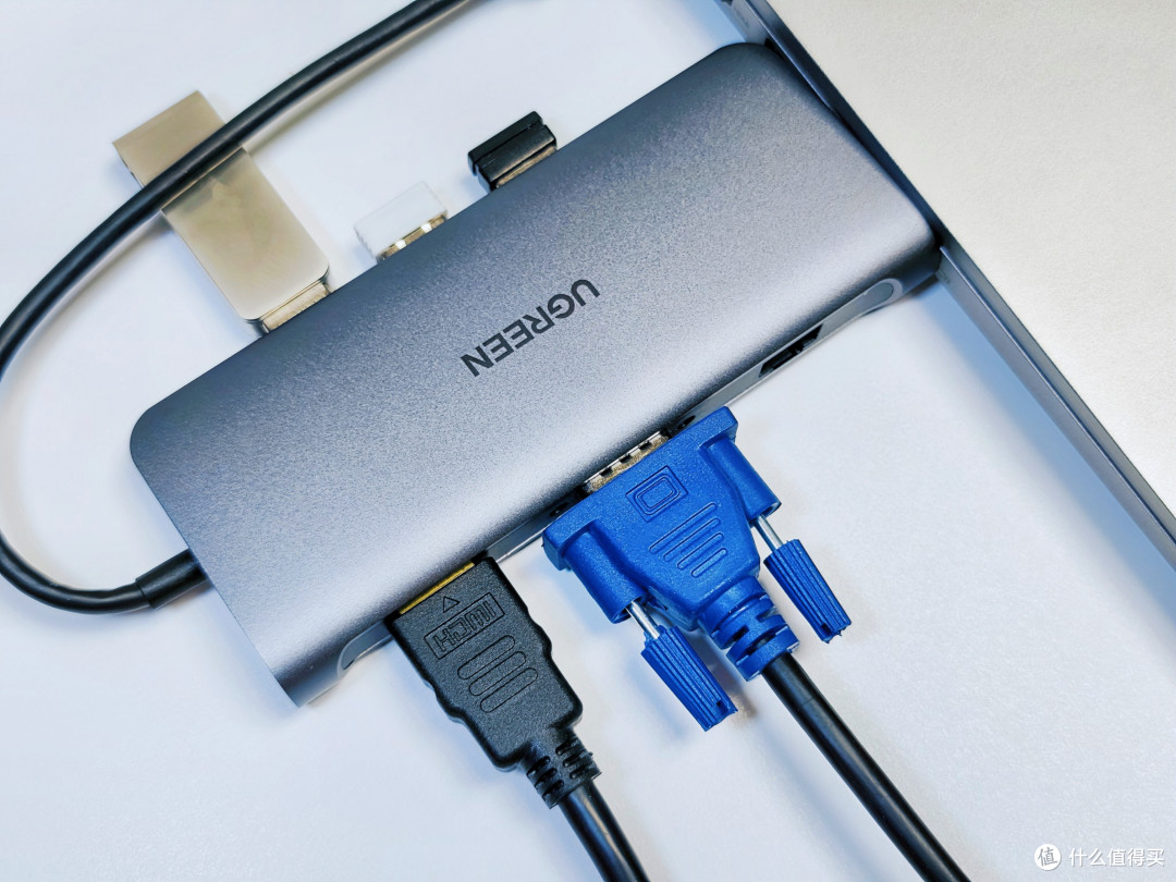 绿联十合一扩展坞轻薄笔记本的最佳伴侣!