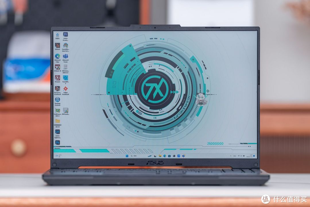 AMD 锐龙 7 7735H + RX 7600S 的甜品级双 A 游戏本，华硕天选 4R 测评