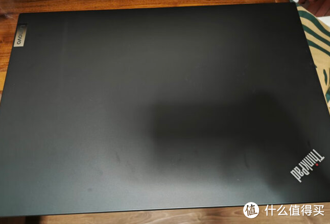 搭载了i7-12700H处理器ThinkPad P15v有什么优点和缺点？