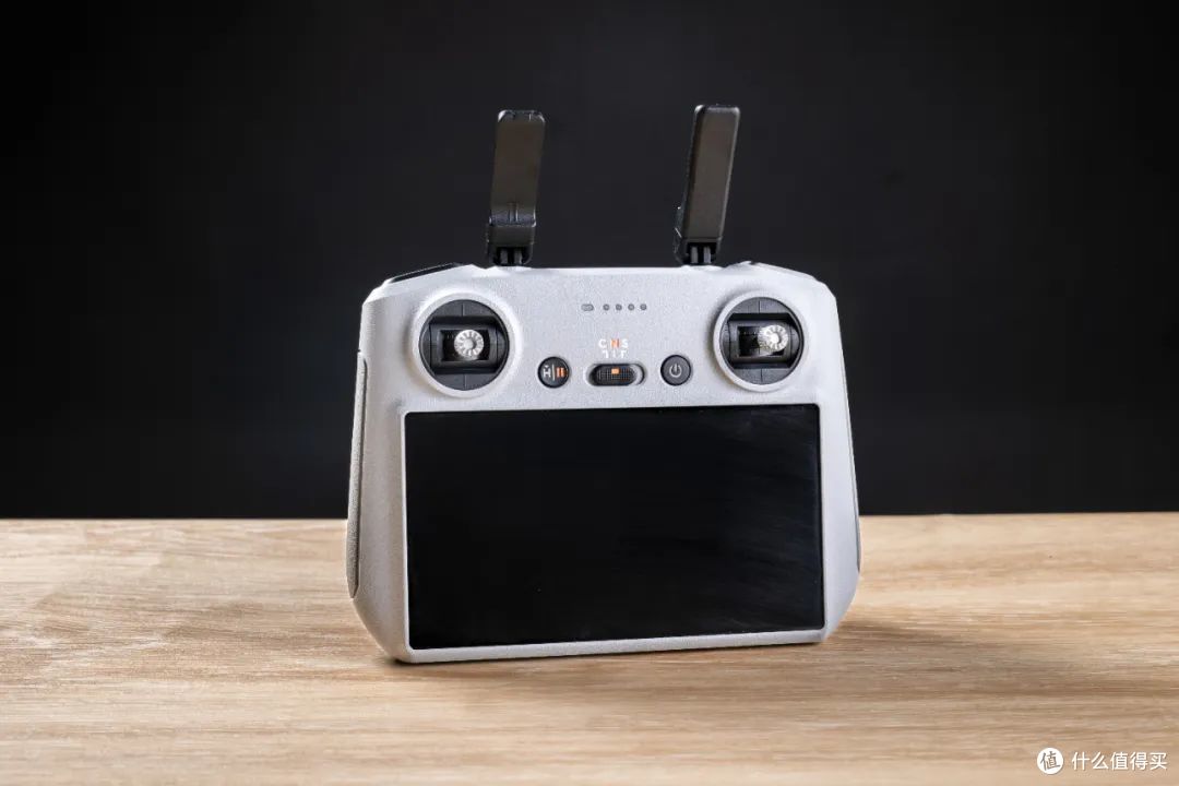 爽翻！半价体验M3p三倍中长焦！DJI Air 3体验测评