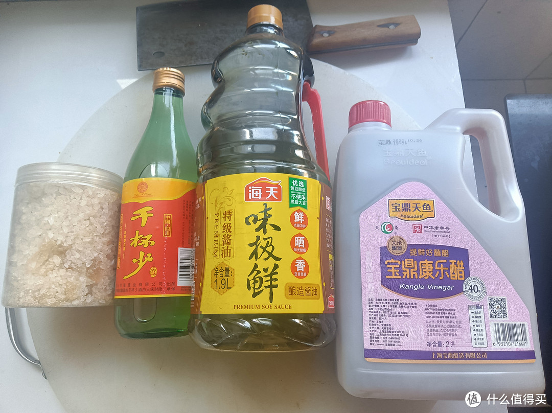 夏日清粥小菜，清酱瓜条花生米