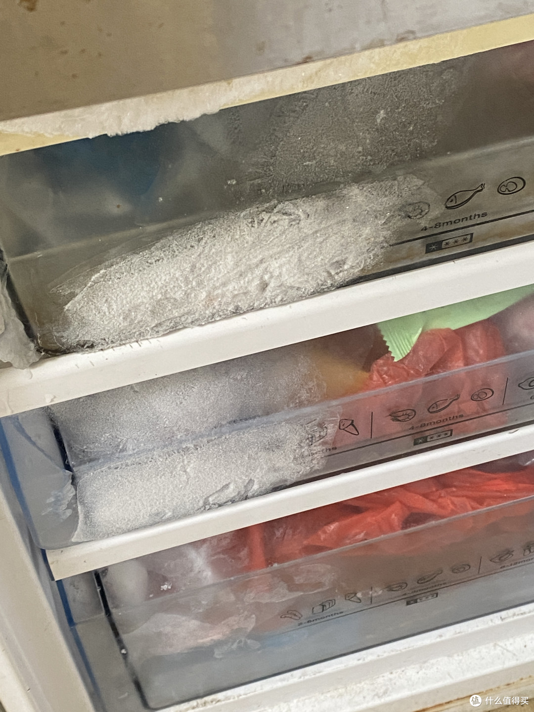 大家记住冰箱结冰，千万不要焦急去清理l