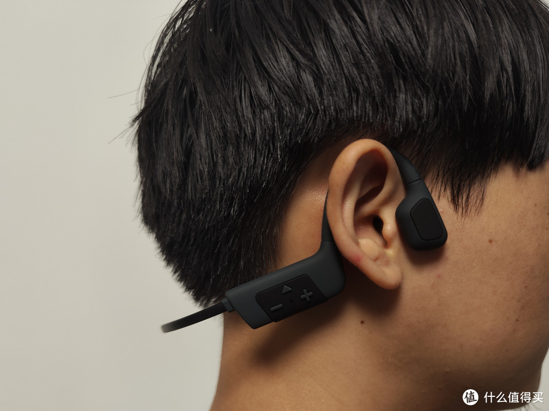 可能是骨传导里最便宜的耳机！戴灵S800可下水，还是自带32G的MP3