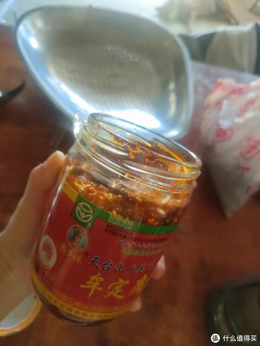 “香辣豆腐乳，下饭好滋味”