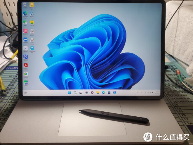 没有护眼能力的微软Surface Laptop Studio，你能给它打几分？