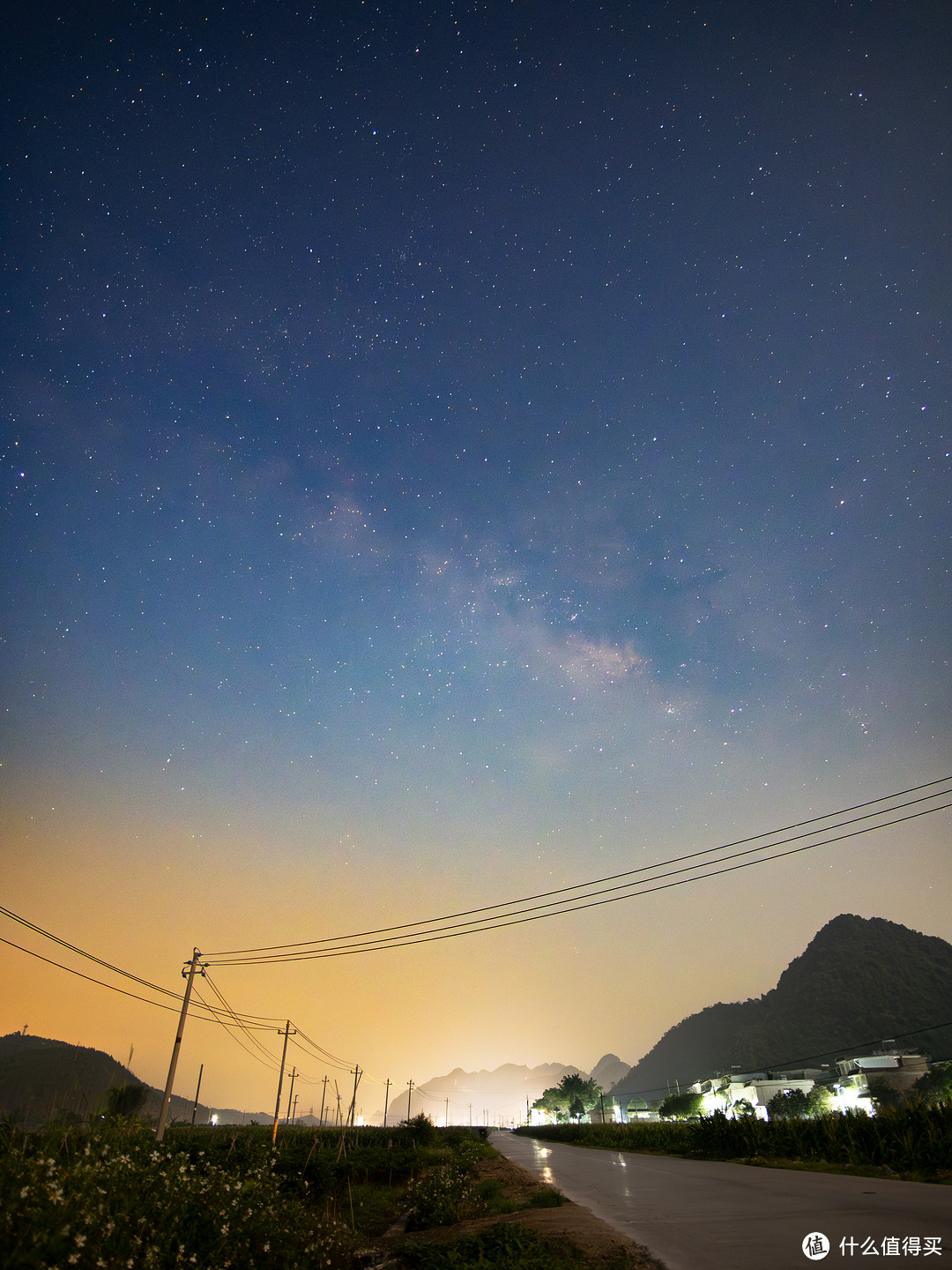 8月英仙座流星雨，带上你的手机、你的她去看流星