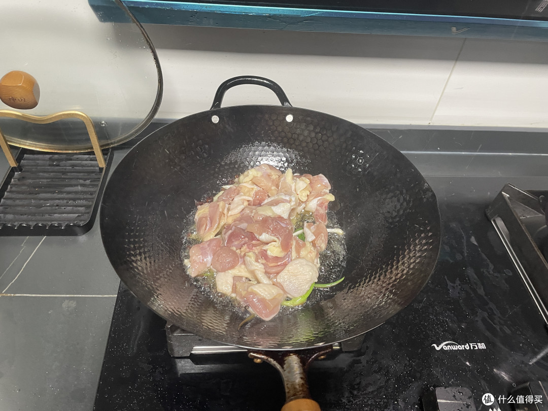 夏天没胃口,来试试黄焖鸡啊!