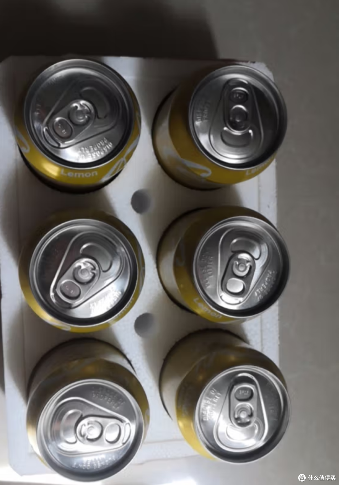 网红夏日饮品,可口可乐柠檬碳酸饮料汽水