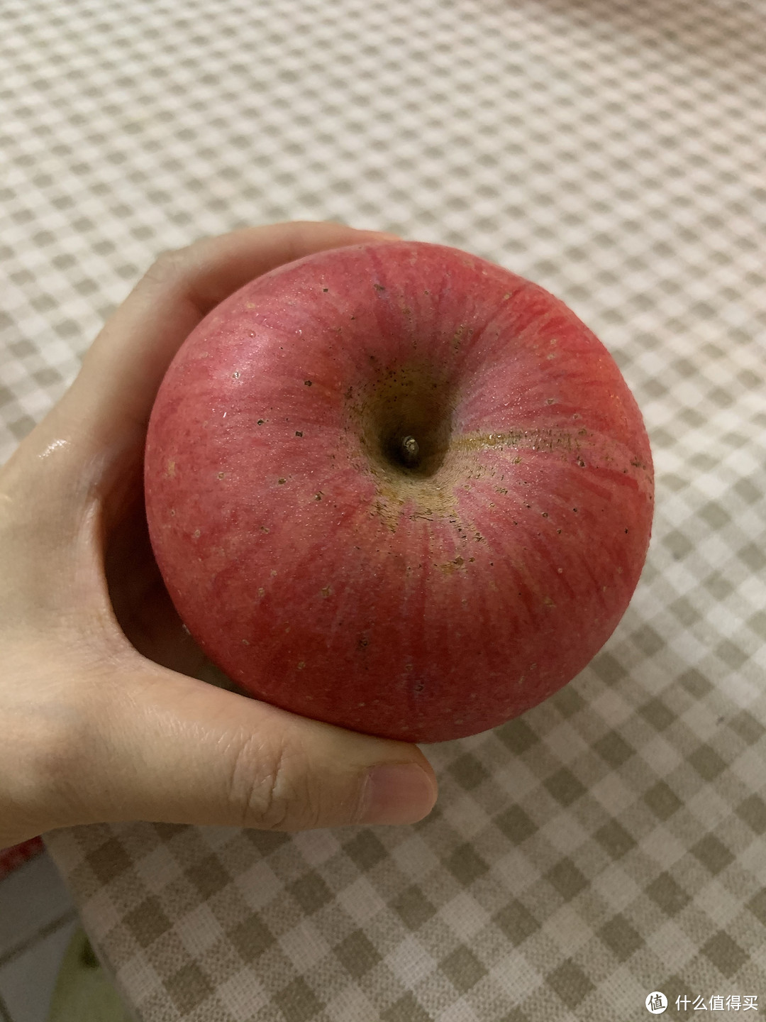 一天一个大苹果，好吃的