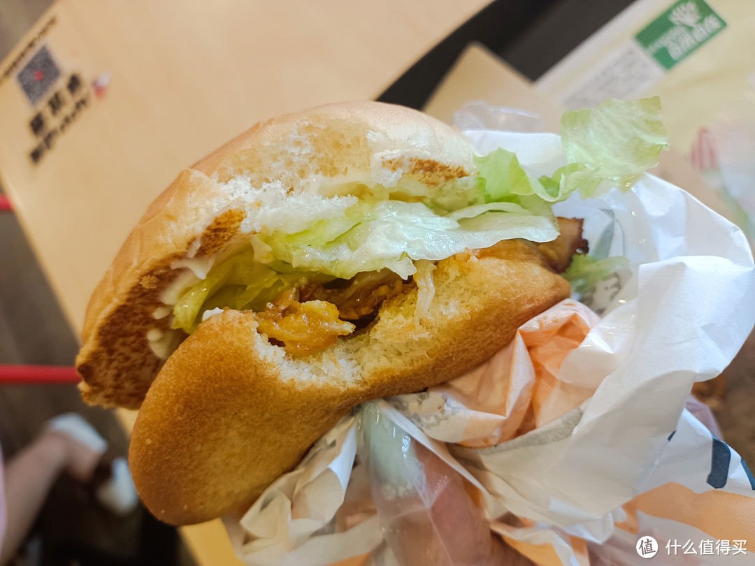 肯德基鸡腿堡，让你的午餐时间更美味！
