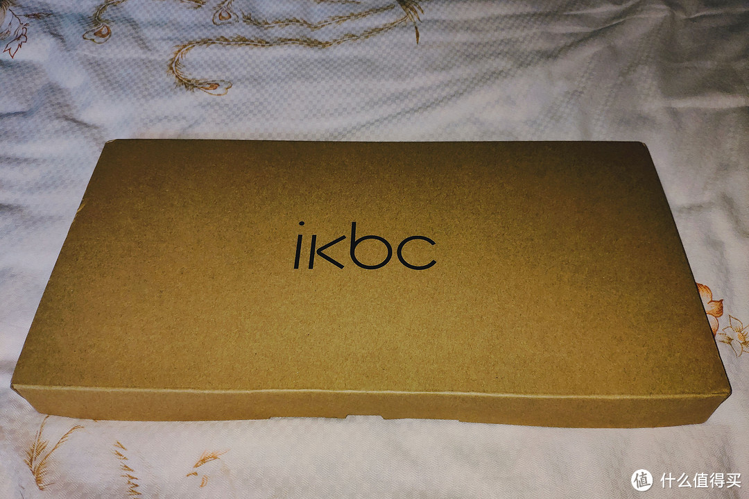 低价实用的选择——IKBC S200蓝牙无线双模矮轴机械键盘（红轴）