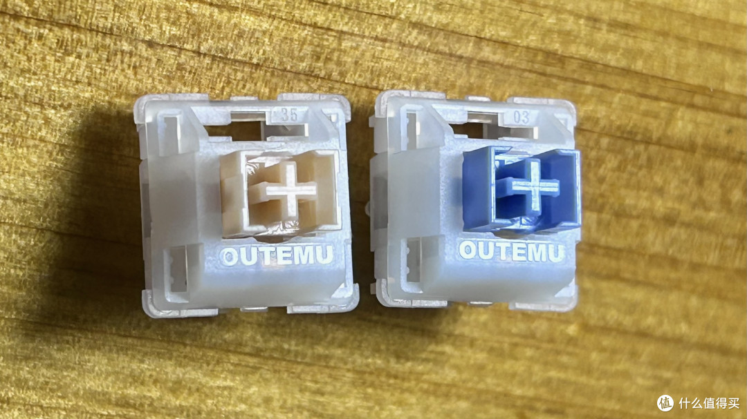 和黄玉轴