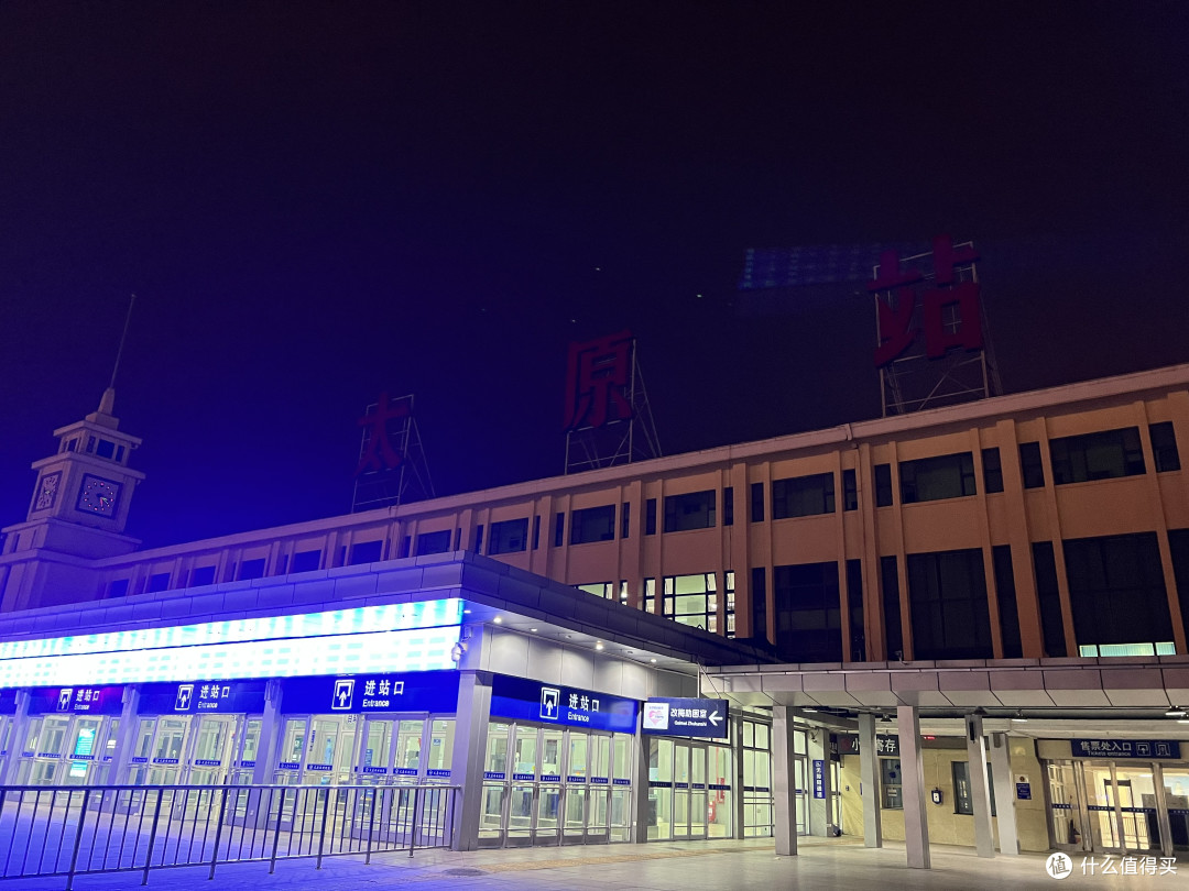 太原一日游:难得的有夜生活的北方城市!