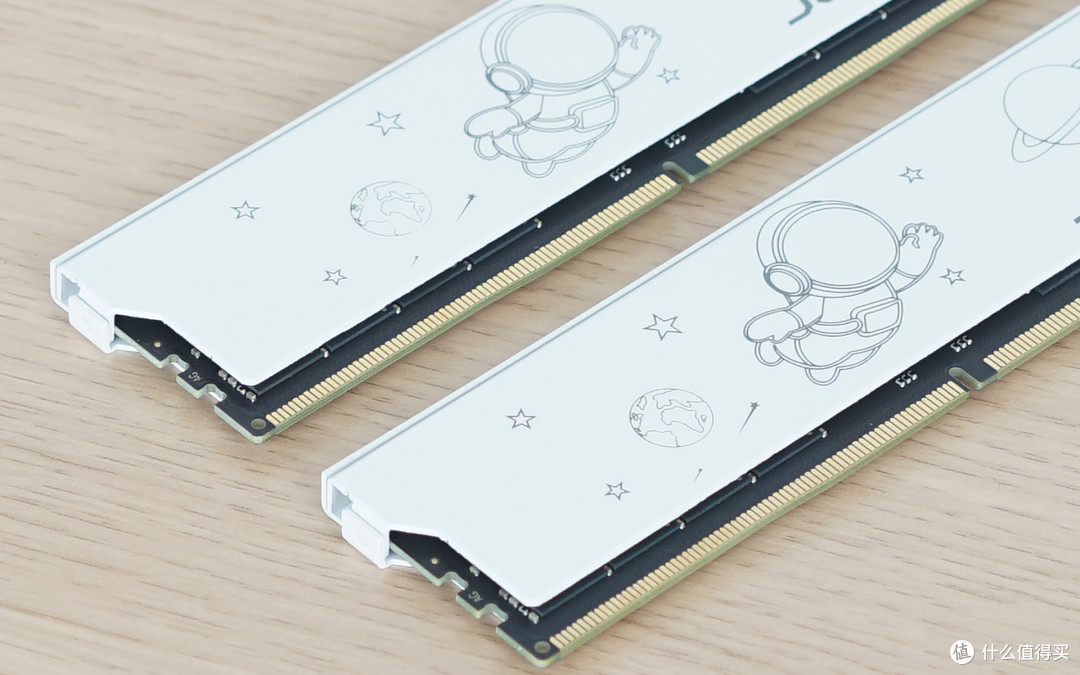 内存条上新!JUHOR玖合DDR5 6000星耀系列内存,高颜值高性能来袭!