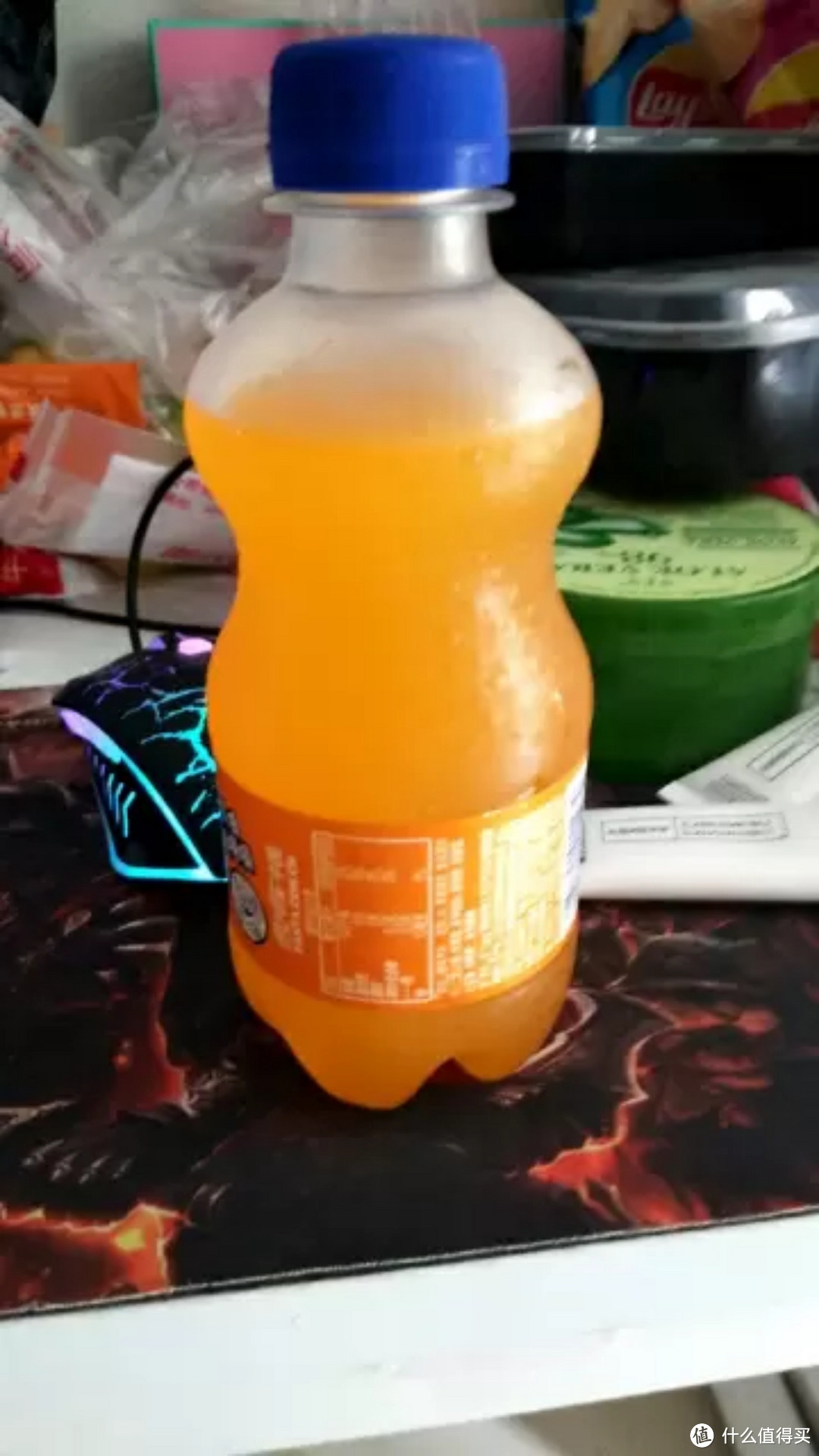 芬达汽水：橙子味浓，甜度适中的夏日佳品🍊🥤