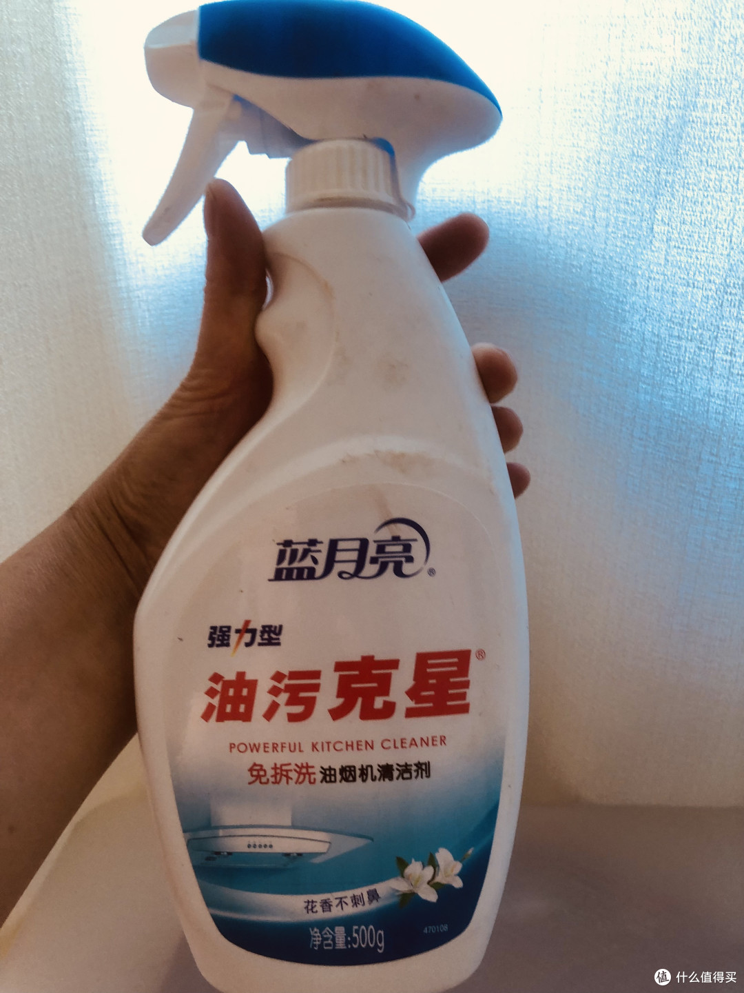 怎样才能让厨房油烟快速干净呢？