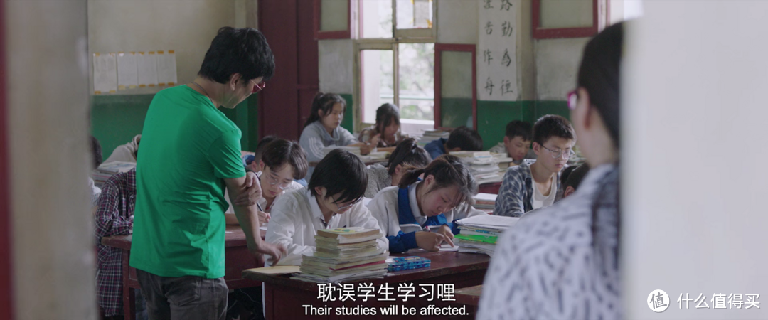 这才是属于中国人的青春记忆，建议所有中小学老师集体观摩，全文背诵。