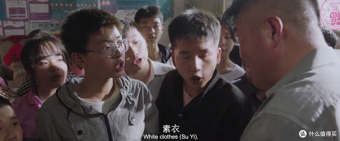 这才是属于中国人的青春记忆,建议所有中小学老师集体观摩,全文背诵。