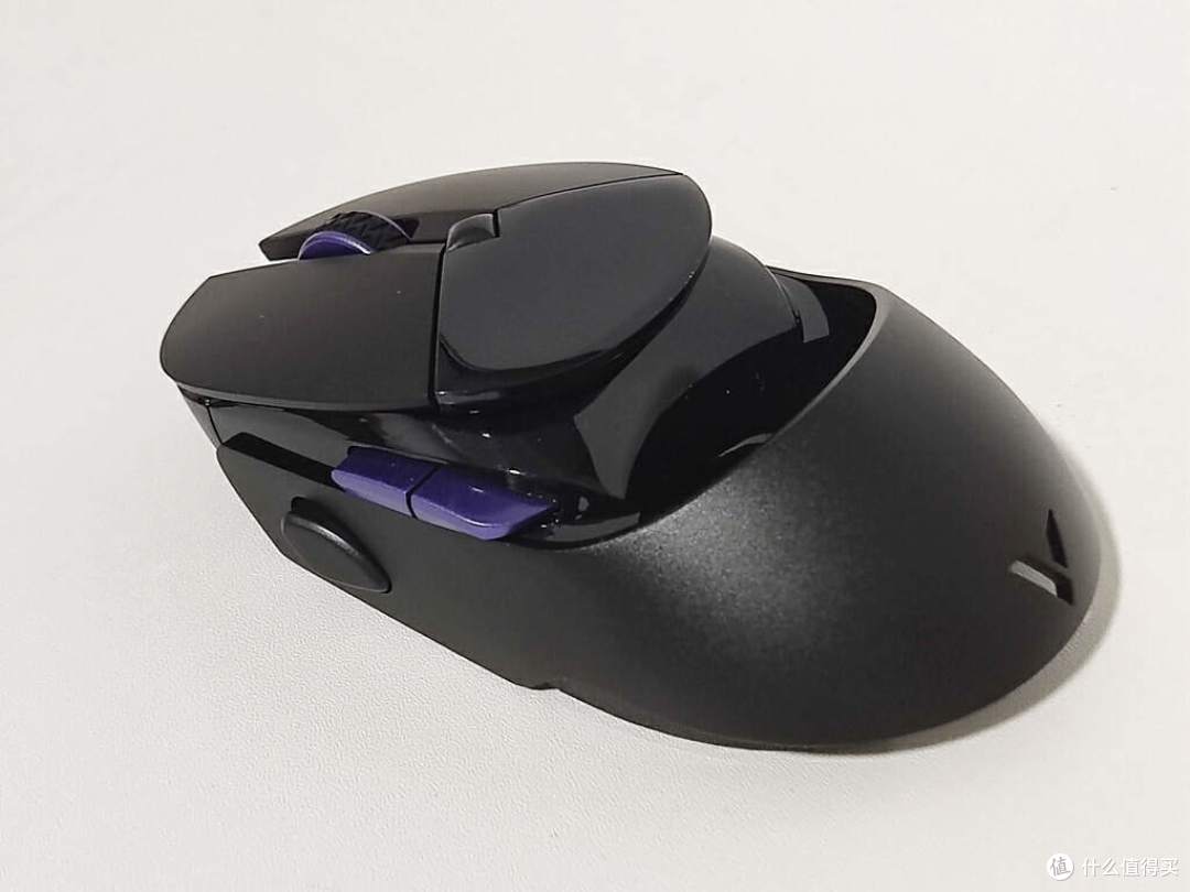 夏日玩游戏用哪款无线鼠标?雷柏VT960Pro给您带来冰凉手感+4K回报率+11挡lod的旗舰体验