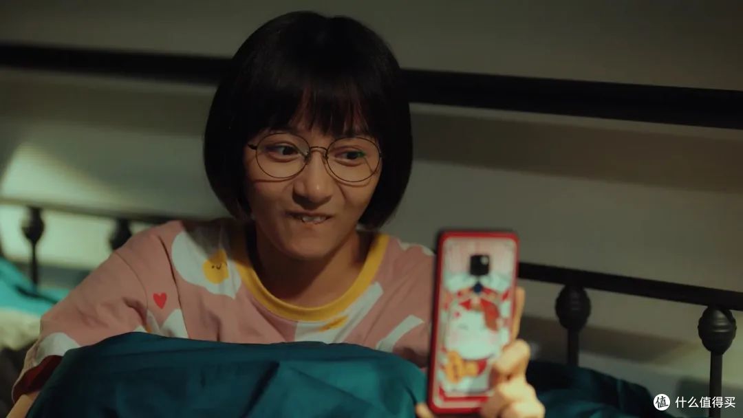 手机壳“显眼包”大赛,一个比一个离谱