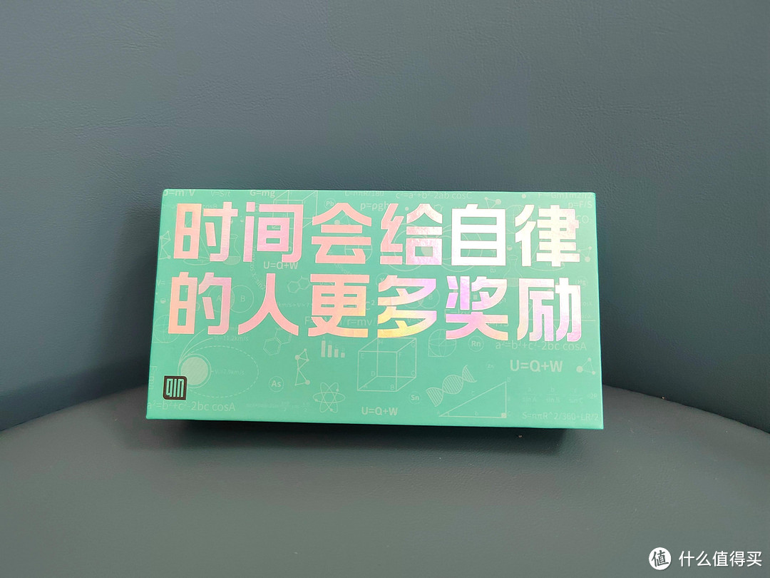 多亲AI精灵 有颜有料精悍小巧，让良好的自律习惯陪伴孩子一生