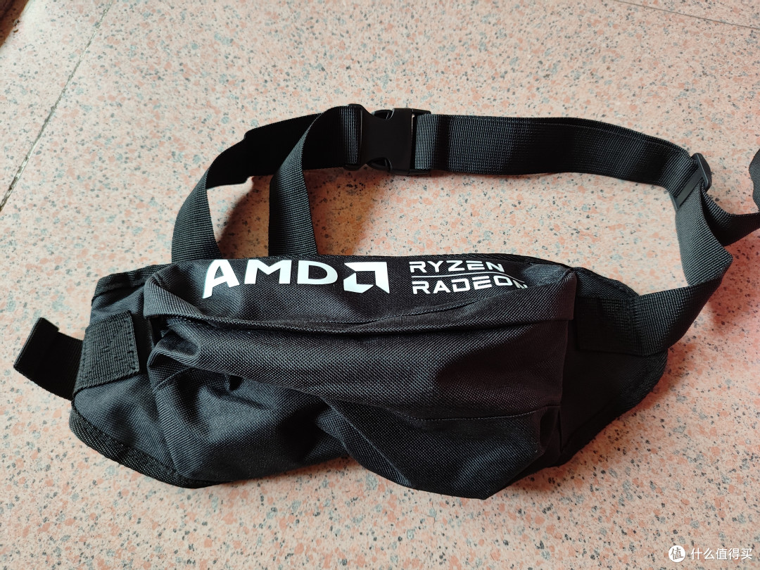 AMD是CPU吧?居然也有腰包