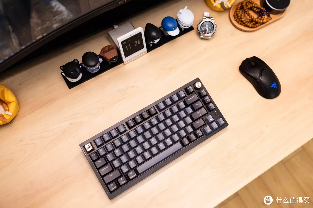 定位精准，大厂的客制化键盘香不香？海盗船K65 PLUS无线三模键盘来袭