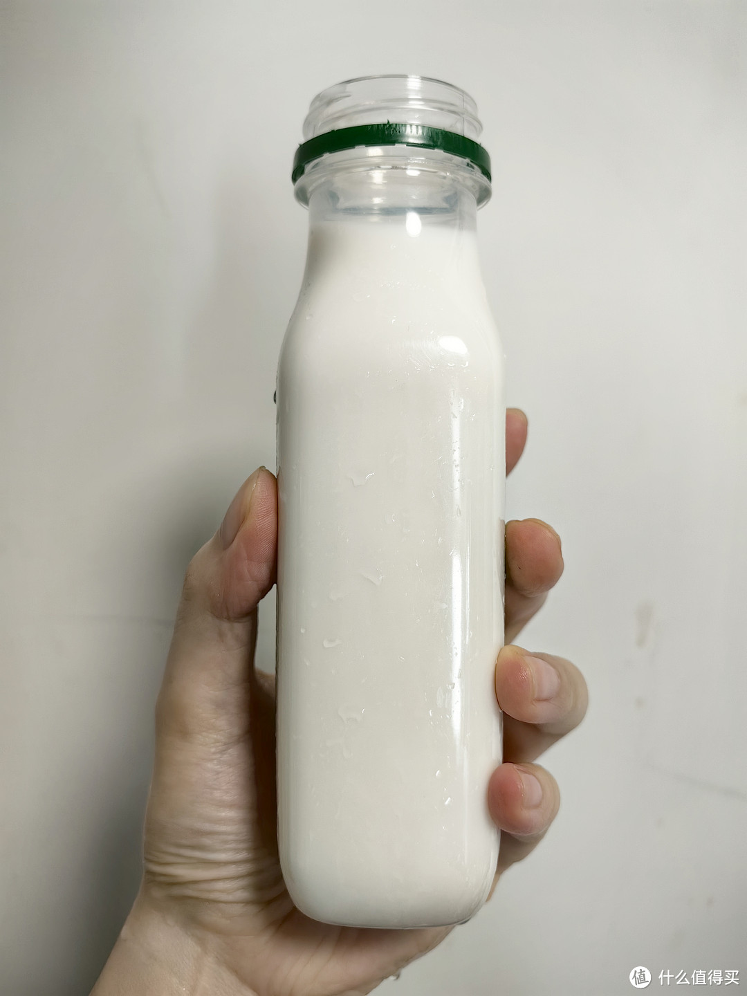 绿豆沙与生牛乳的结合，让夏日更清凉！