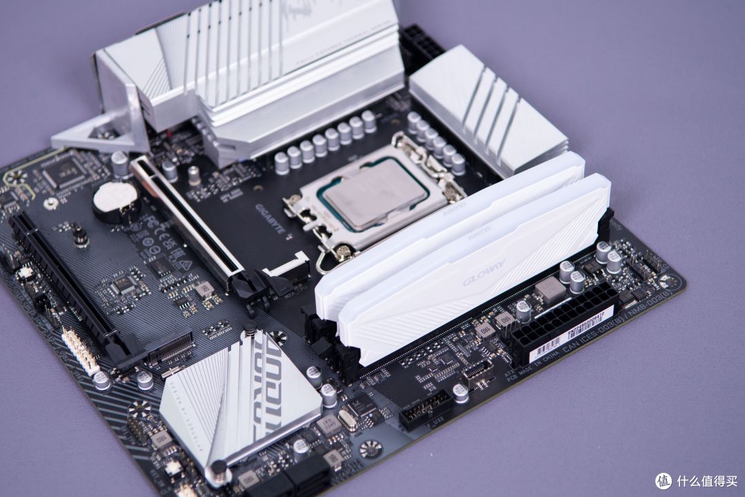 价格给力终身质保!光威天策2 DDR5-6400套装开箱