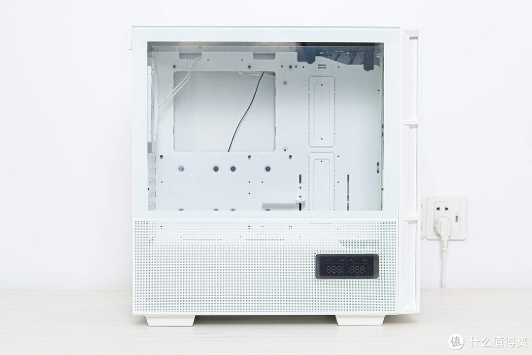 清爽纯白方案，海盗船H150i+艾湃电竞GTR-850MW+九州风神CH560数显装机展示