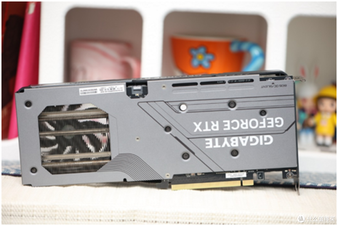 依然是甜点的一代,技嘉GeForce RTX 4060 Gaming OC魔鹰显卡评测体验