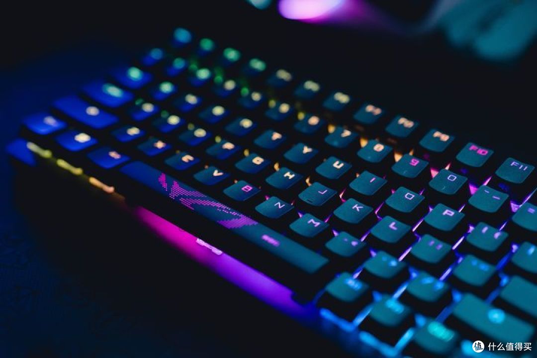 可能是今年ROG最适合常规用户的旗舰键盘——ROG 游侠2开箱使用分享