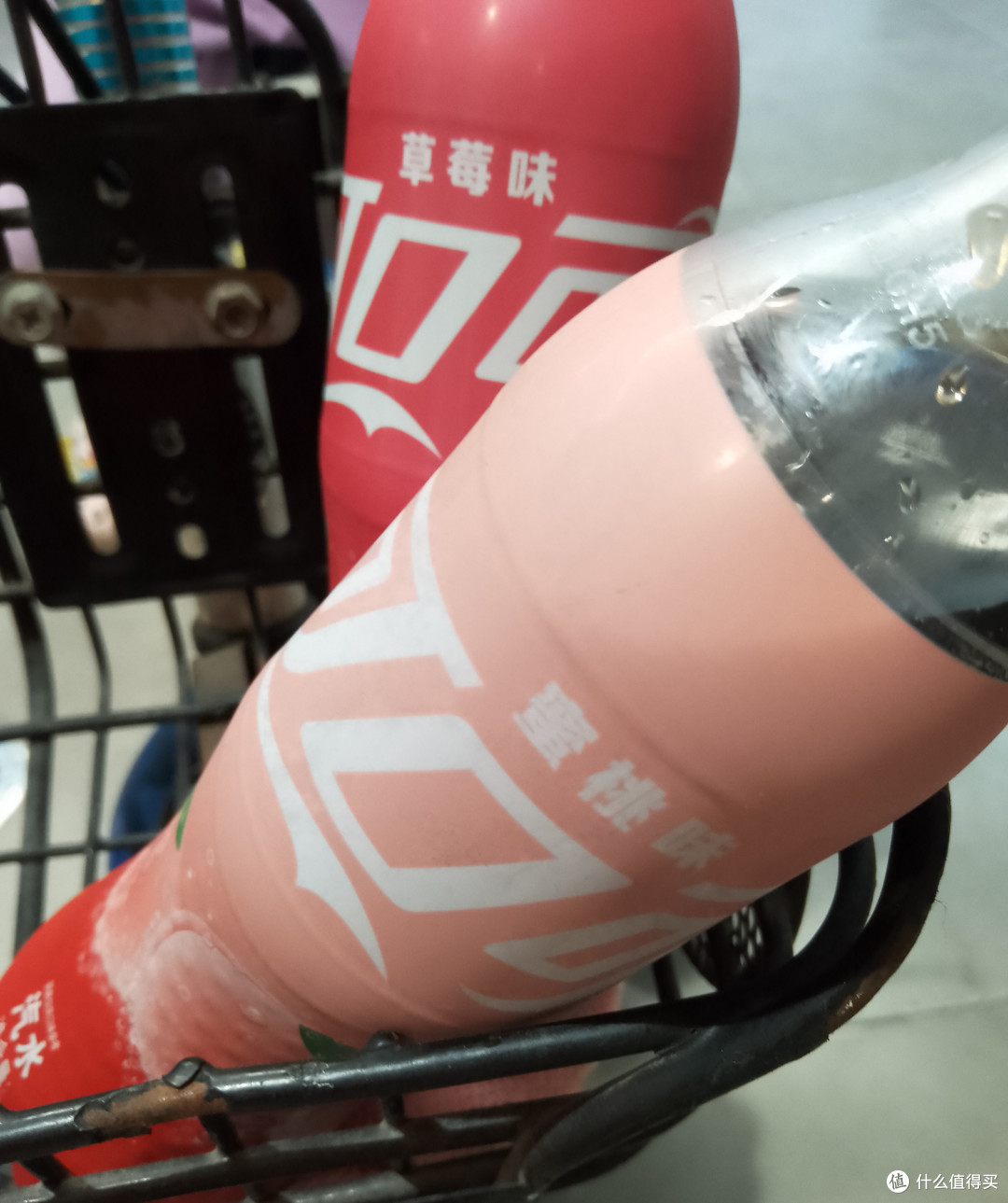 很漂亮可爱的可口可乐